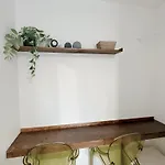 Zweizimmerwohnung In Wenigen Minuten In Frankfurt 公寓 *