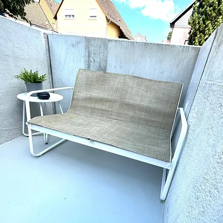 Zweizimmerwohnung In Wenigen Minuten In Frankfurt Apartmán
