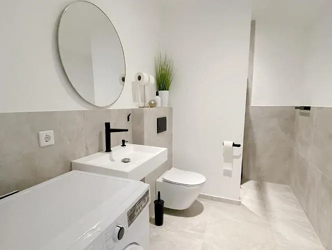 Apartment Zweizimmerwohnung In Wenigen Minuten In Frankfurt